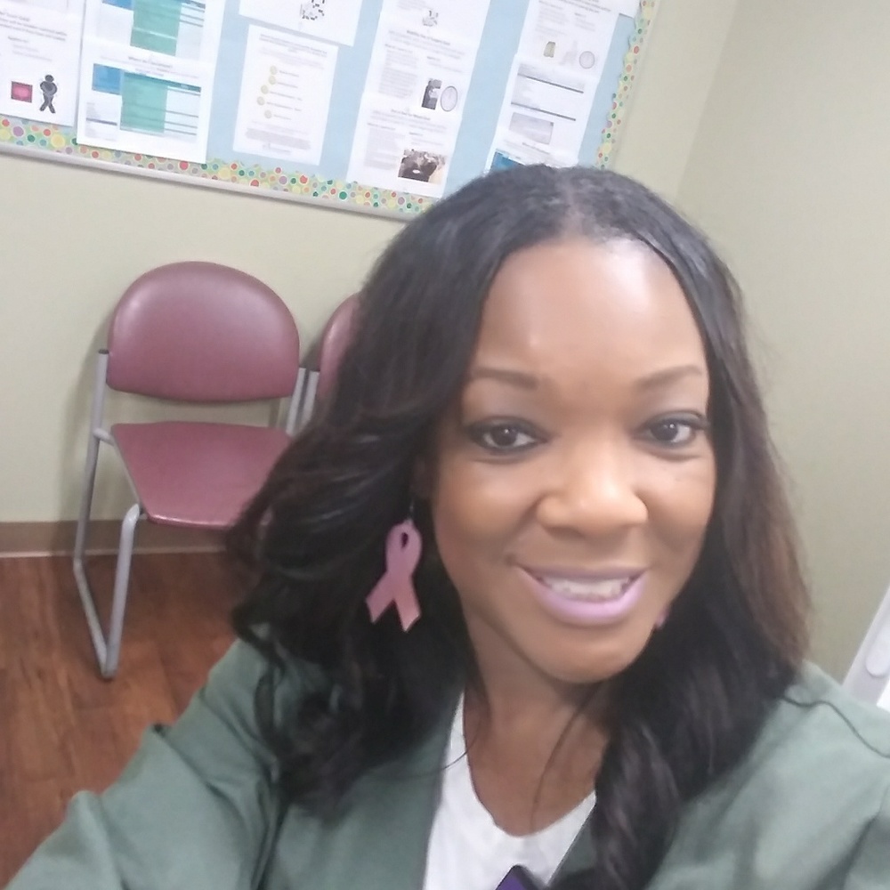 Meet your Posher, Rolanda